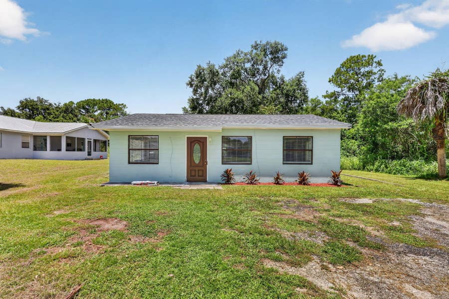Property photo for 2205 N 44th Street, Fort Pierce, FL