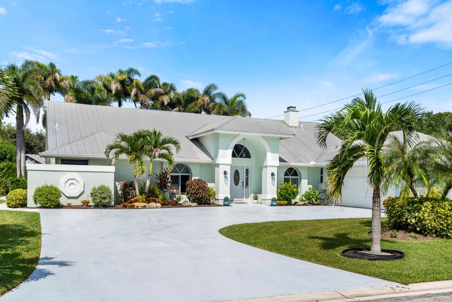 Property photo for 1801 SW HUNTERS CLUB Way, Palm City, FL