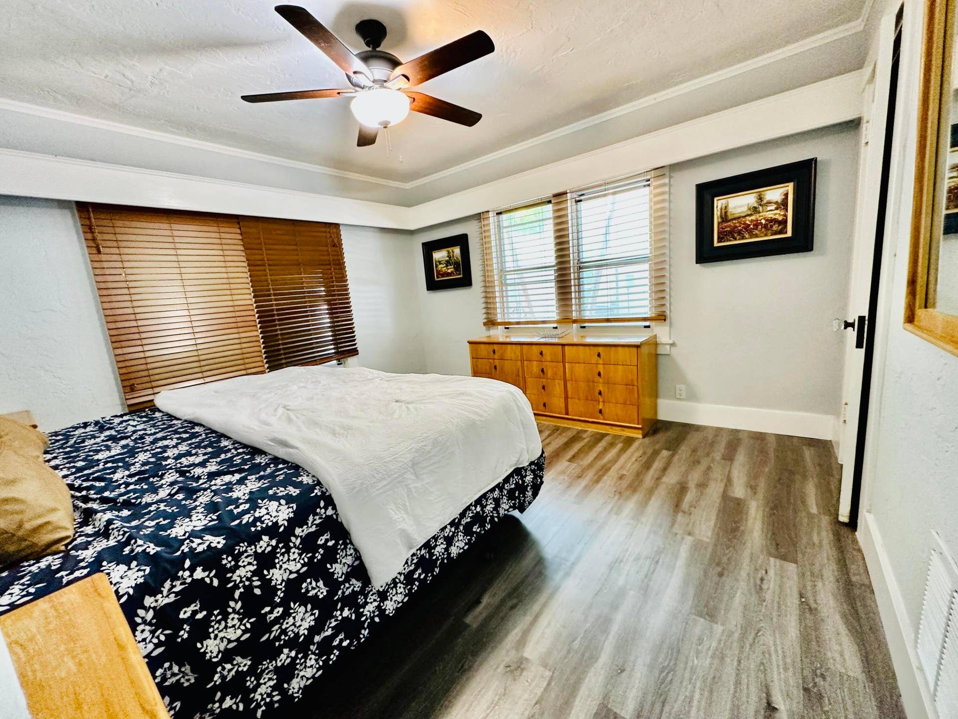520 Hampton Road, West Palm Beach, West Palm Beach, FL 33405 BR 1 King Bed