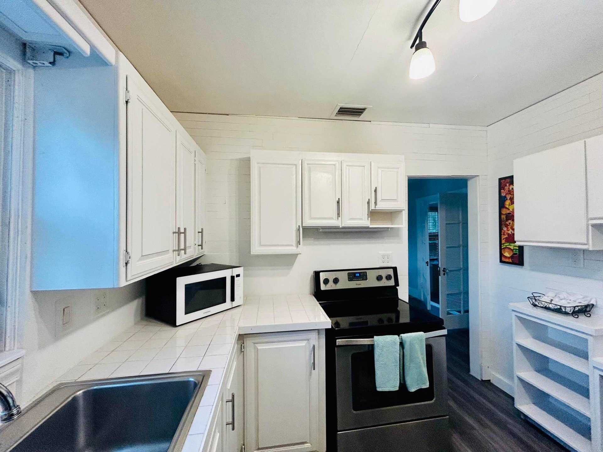 520 Hampton Road, West Palm Beach, West Palm Beach, FL 33405 Kitchen(2)