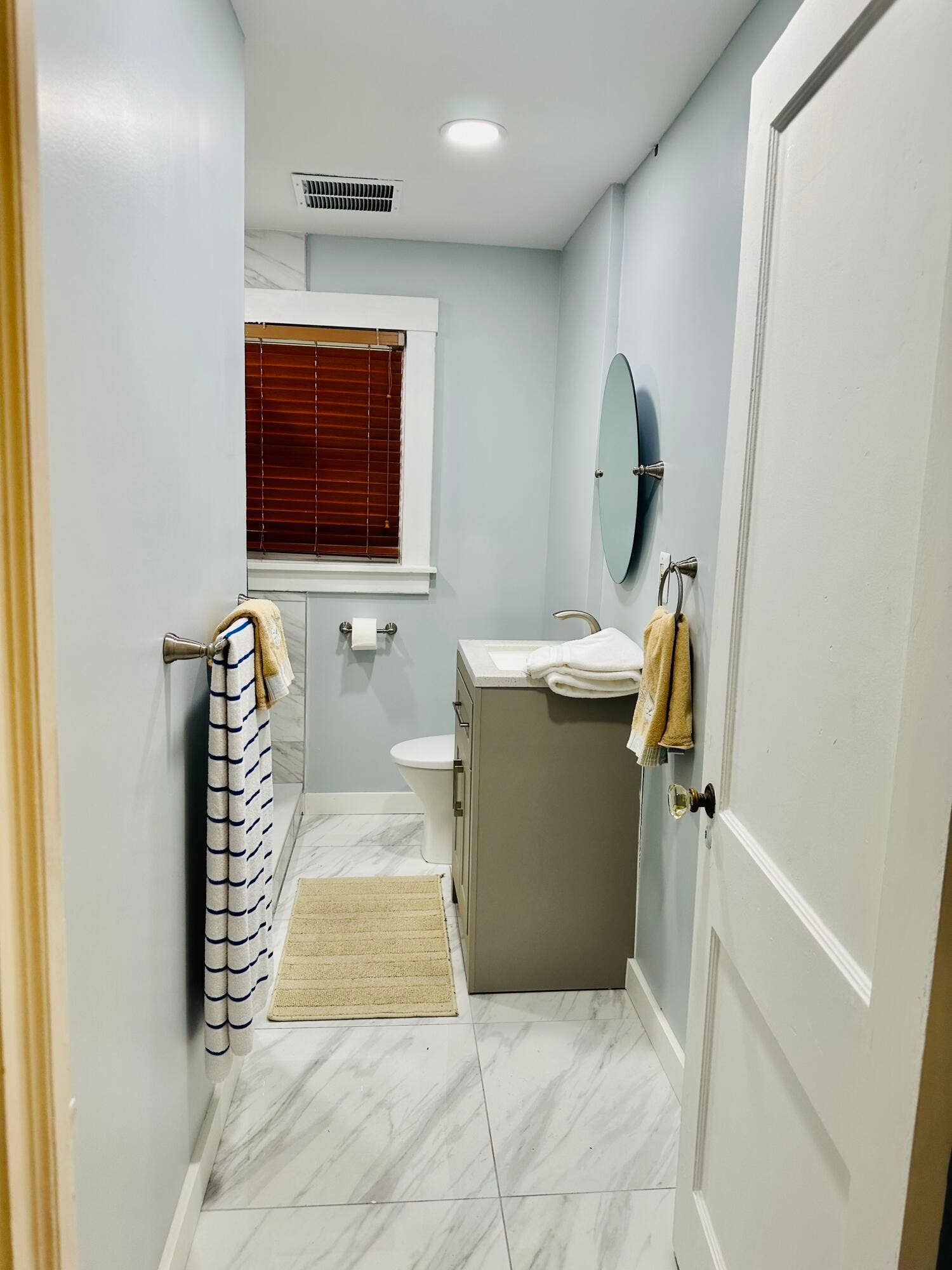 520 Hampton Road, West Palm Beach, West Palm Beach, FL 33405 updated Bathroom