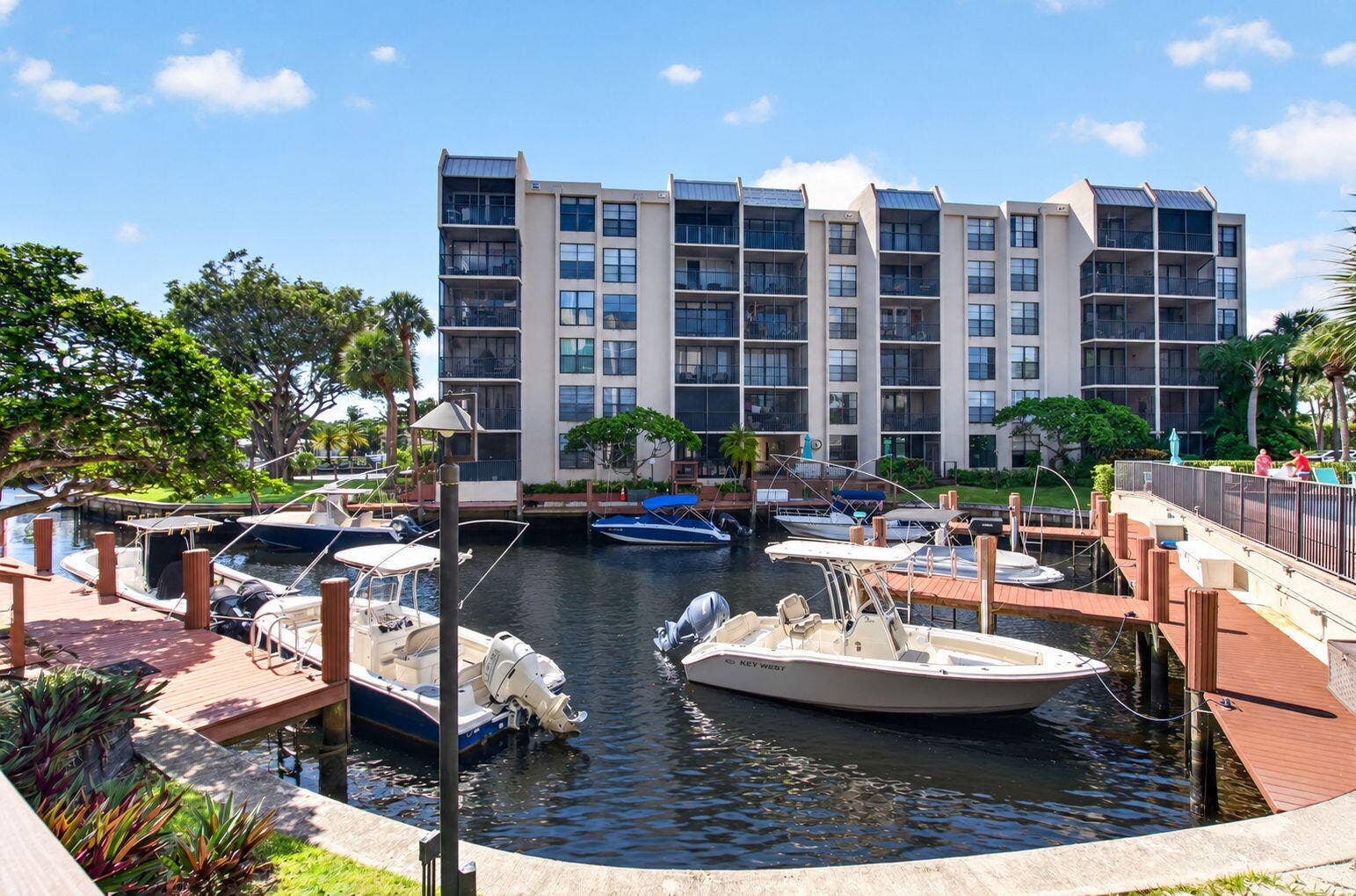 20 ROYAL PALM Way, #301, Boca Raton, FL 33432 The Docks