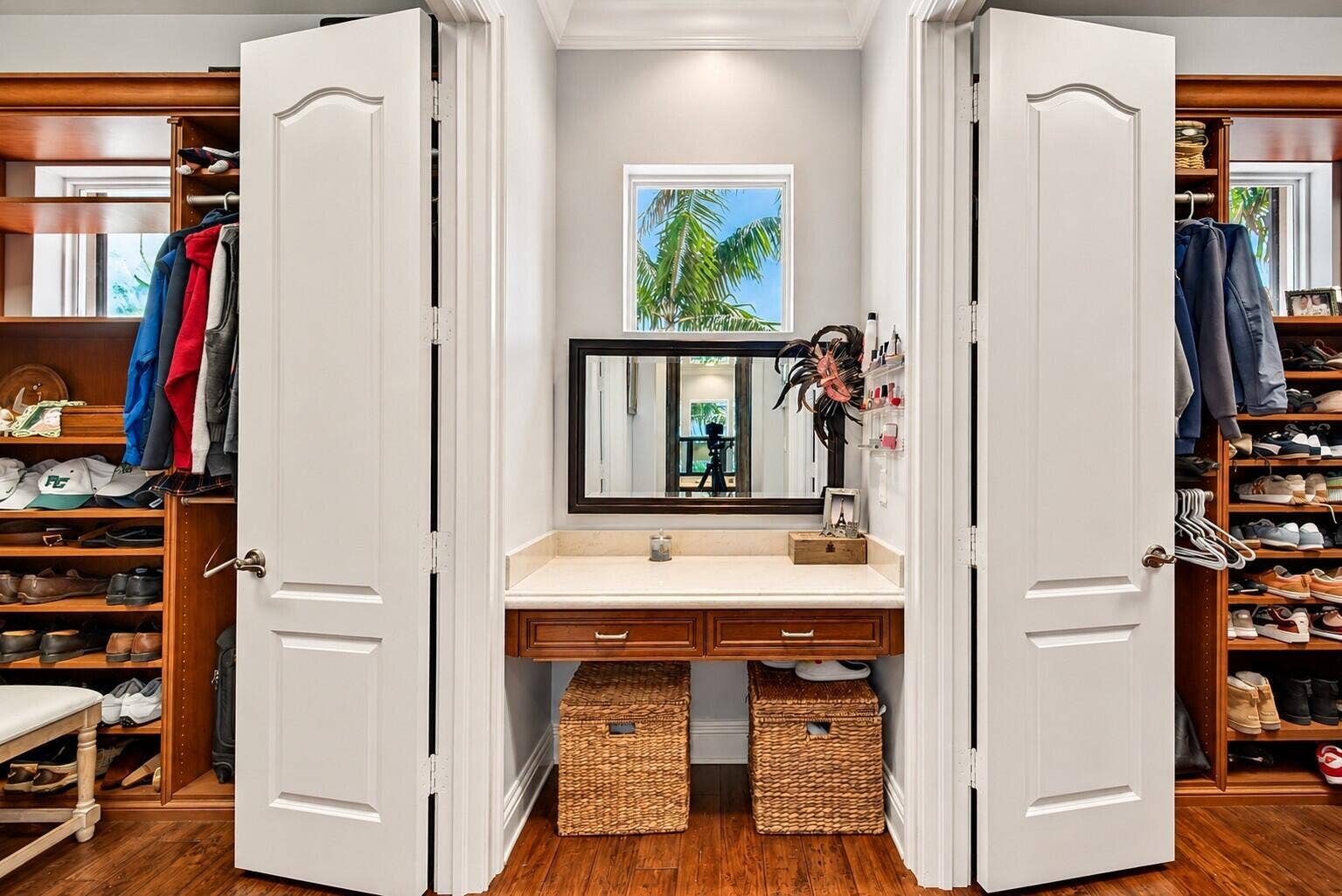 master closet 1
