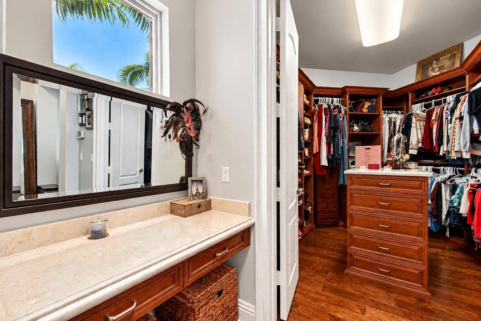 master closet 3