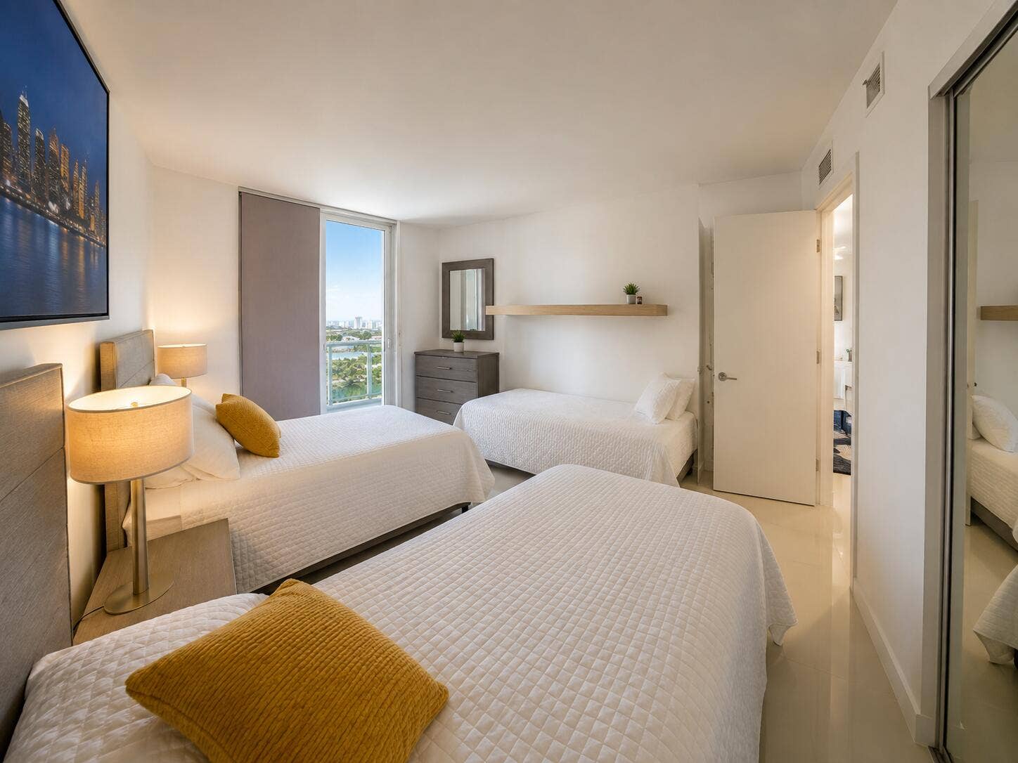 16425 COLLINS Avenue, #818, Sunny Isles Beach, FL 33160 3C425394-D4D2-4968-AC23-491014C0CC0C