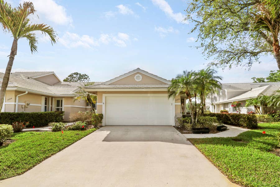 Property photo for 2426 SW FOXPOINT Trail, Palm City, FL