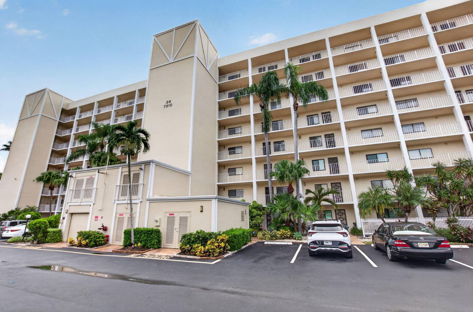 7310 ASHFORD Place, #205, Delray Beach, FL 33446 2-web-or-mls-DSC_0739