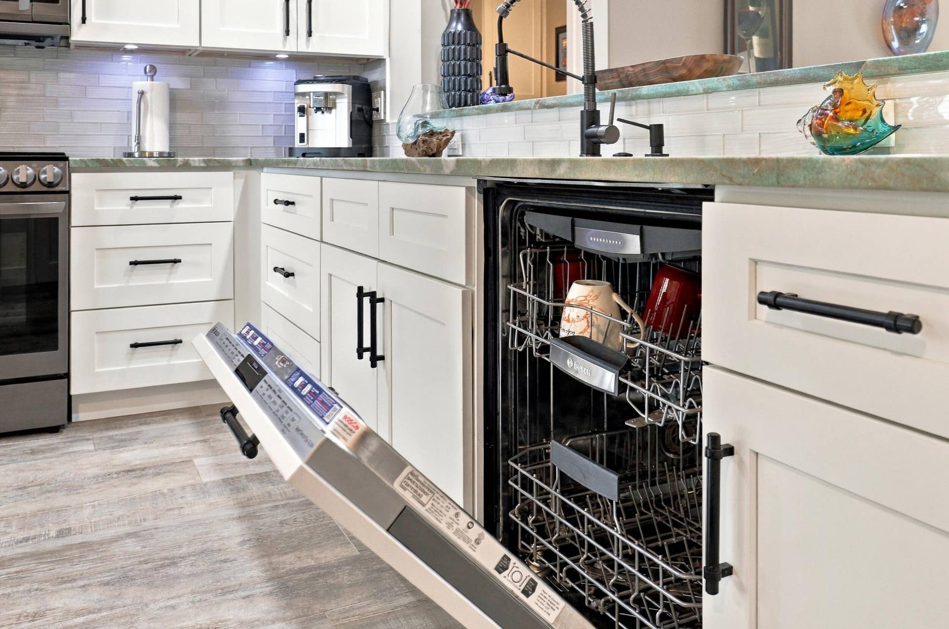 Fully Integrated, Panel-Ready Bosch Dishwasher (very quiet)