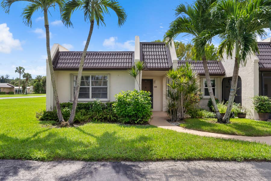 Property photo for 100 Lake Rebecca Drive, West Palm Beach, FL