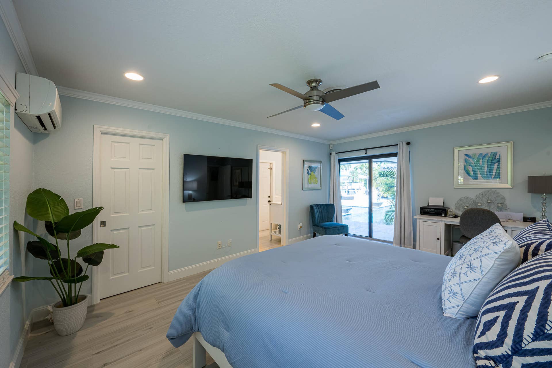 3711 NE 28TH Avenue, Lighthouse Point, FL 33064 Primary 2