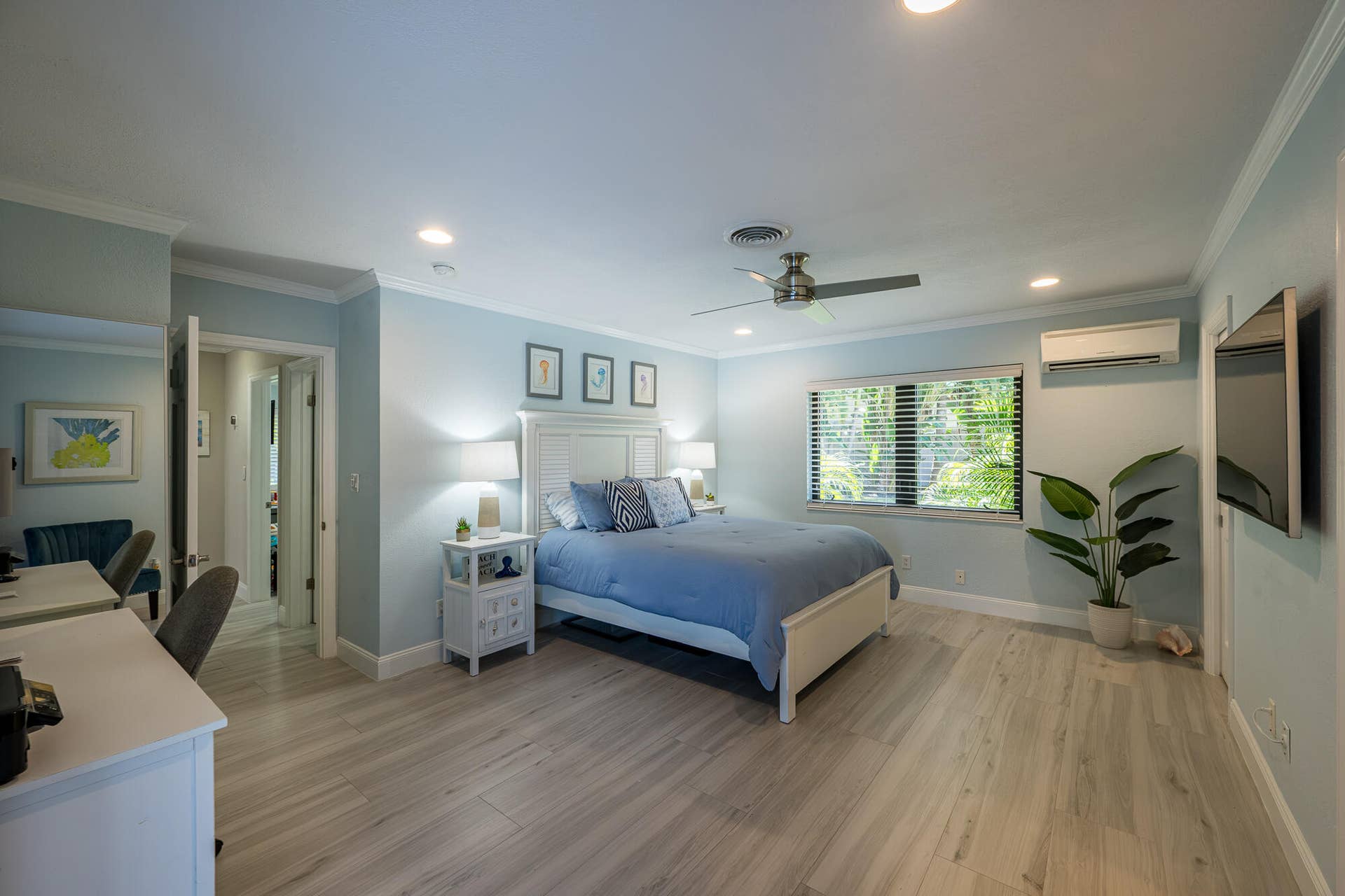 3711 NE 28TH Avenue, Lighthouse Point, FL 33064 Primary 2