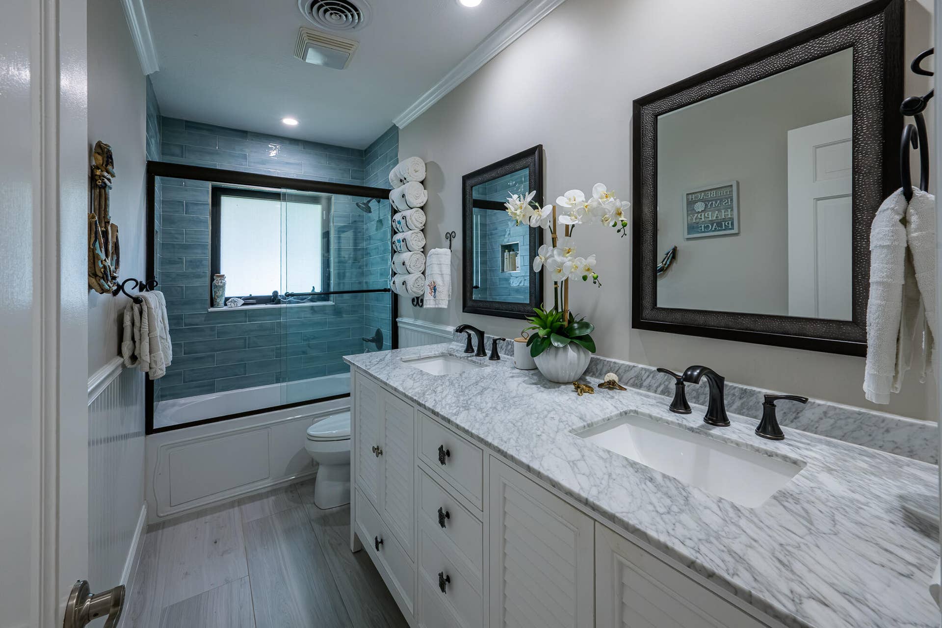 3711 NE 28TH Avenue, Lighthouse Point, FL 33064 3rd Bathroom