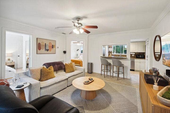 Unit 1 Living Rm