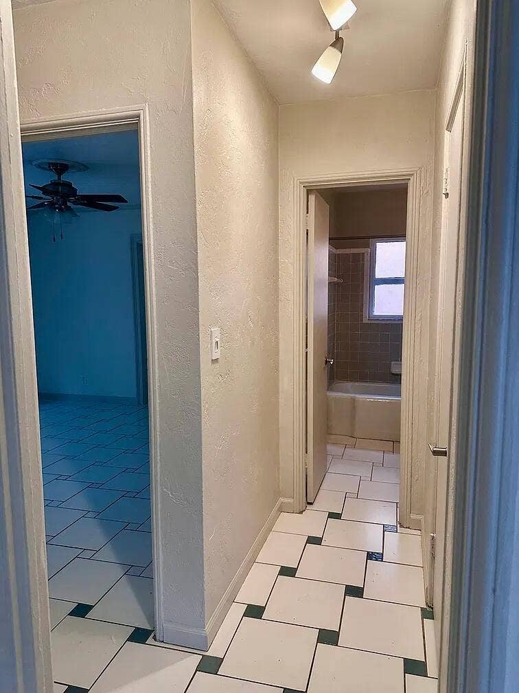 1101 NE 12TH Avenue, Fort Lauderdale, Fort Lauderdale, FL 33304 property-photo-05