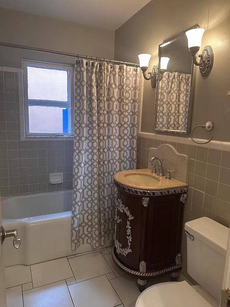 1101 NE 12TH Avenue, Fort Lauderdale, Fort Lauderdale, FL 33304 property-photo-021