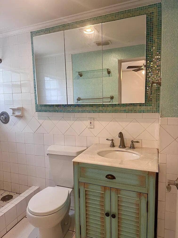 1101 NE 12TH Avenue, Fort Lauderdale, Fort Lauderdale, FL 33304 property-photo-01