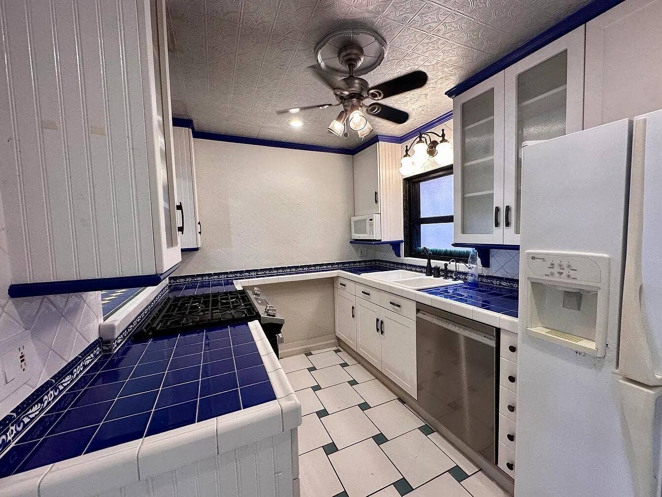 1101 NE 12TH Avenue, Fort Lauderdale, Fort Lauderdale, FL 33304 property-photo-041