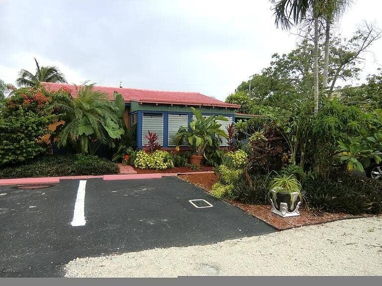 1101 NE 12TH Avenue, Fort Lauderdale, Fort Lauderdale, FL 33304 property-photo-011