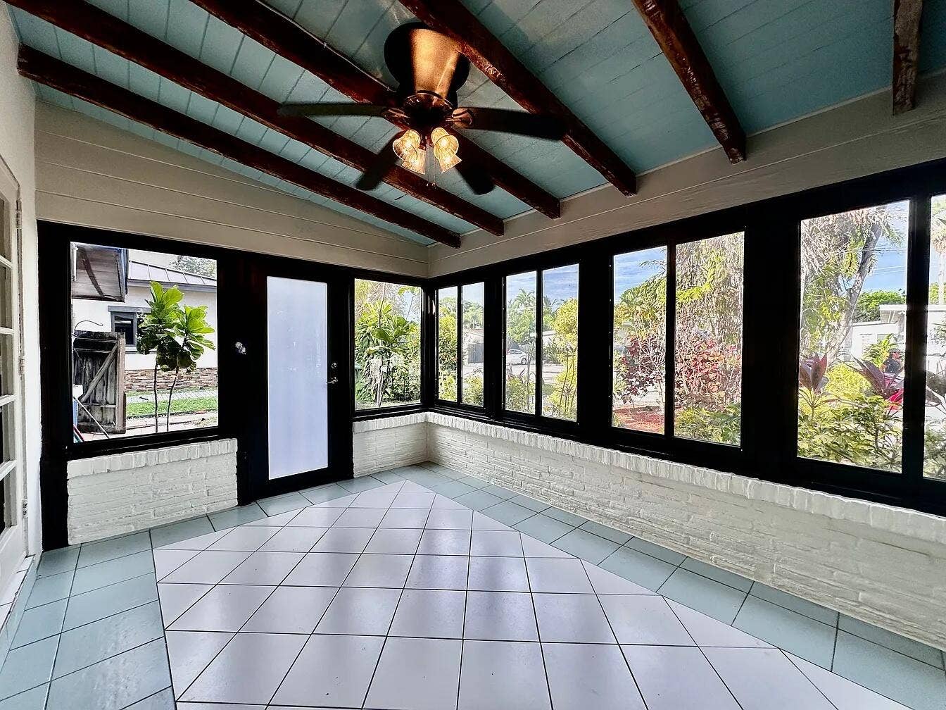 1101 NE 12TH Avenue, Fort Lauderdale, Fort Lauderdale, FL 33304 property-photo-03