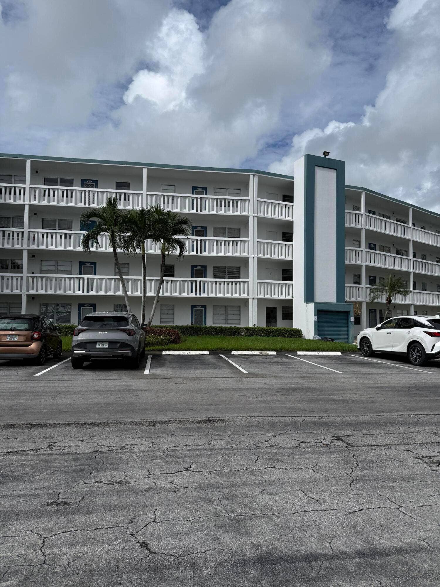 3079 EXETER E, Boca Raton, FL 33434 3079 016