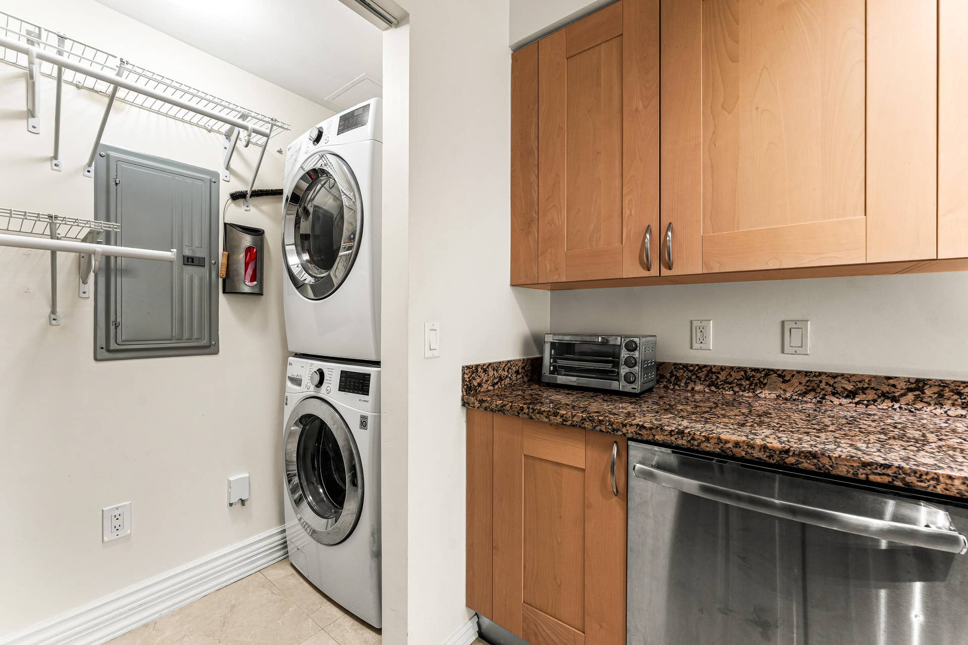 350 SE 2ND Street, #2480, Fort Lauderdale, Fort Lauderdale, FL 33301 011-350Southeast2ndStreet-Unit2480-FortL