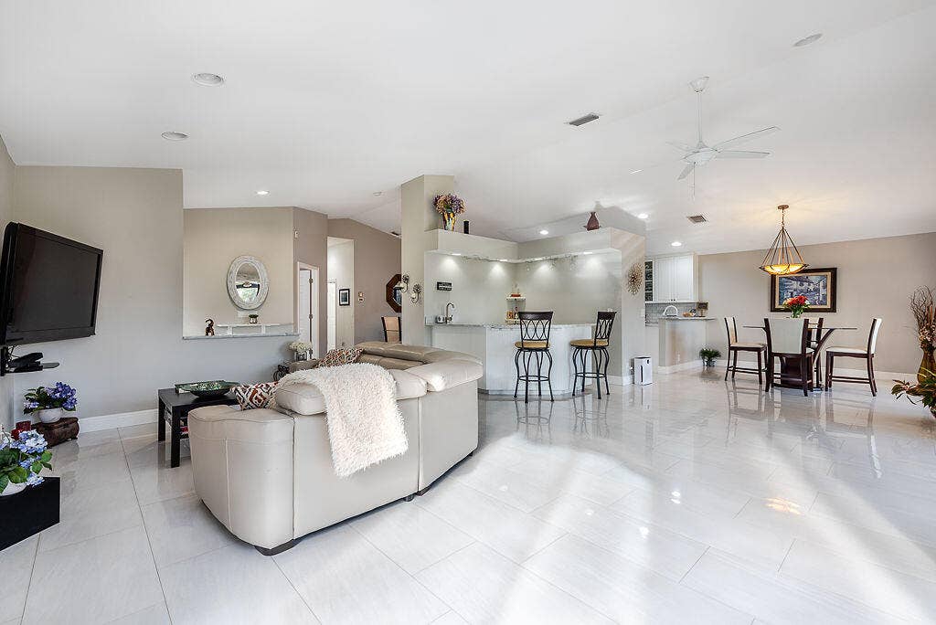 7863 Dundee Lane, Delray Beach, FL 33446 7863DundeeLane-4