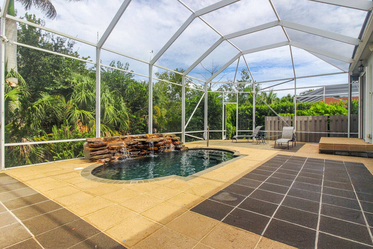 6815 CYPRESS COVE Circle, Jupiter, FL 33458 Pool