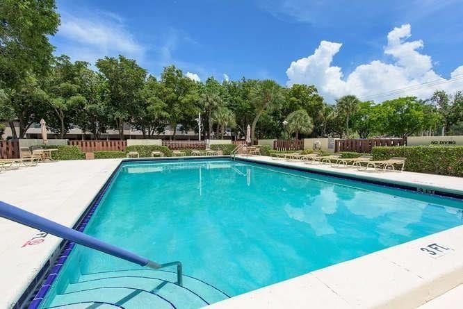 10777 W SAMPLE Road, #910, Coral Springs, Coral Springs, FL 33065 Photo 18