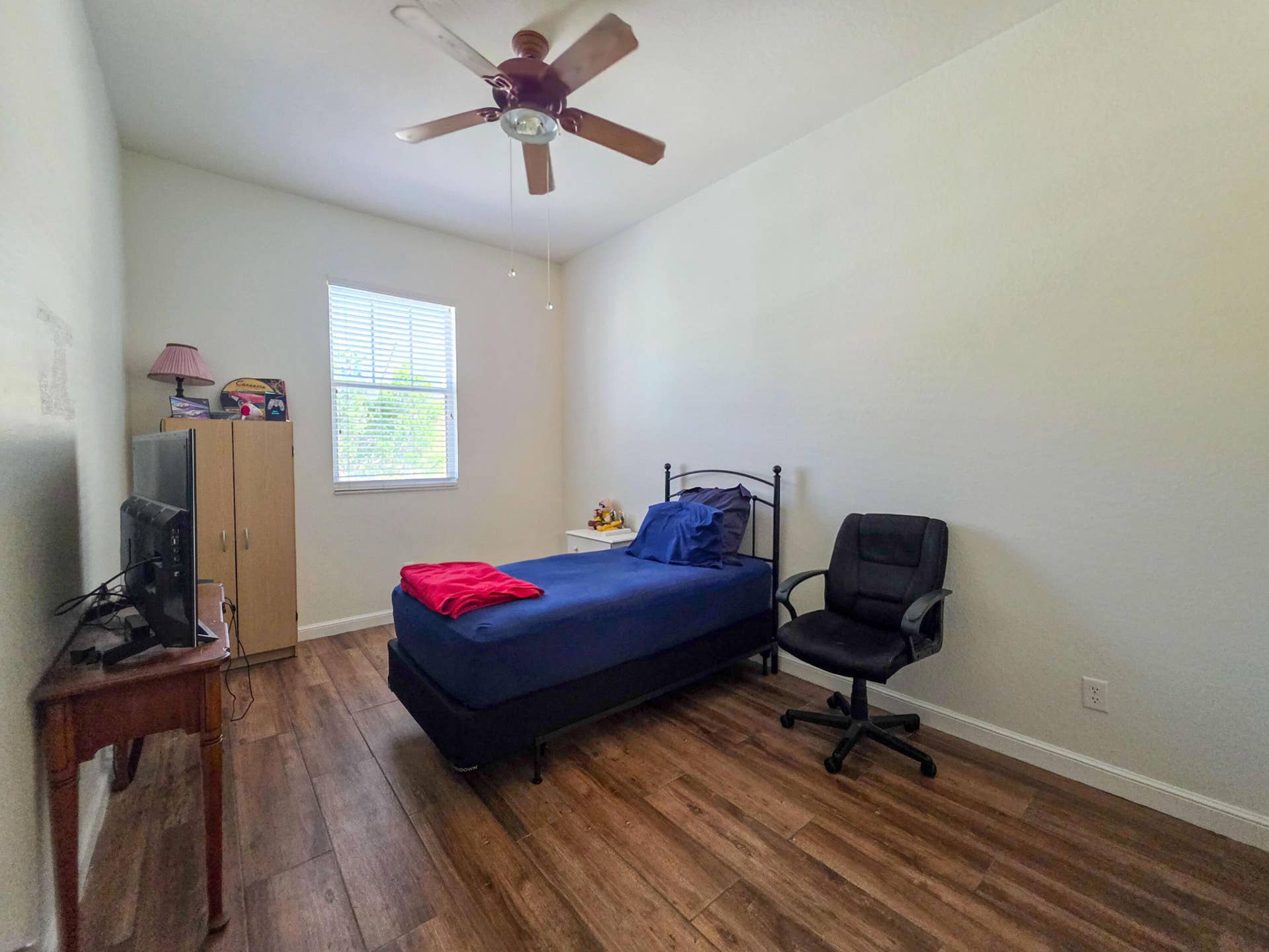 855 MARINA DEL RAY Lane, #2, West Palm Beach, FL 33401 Third bedroom