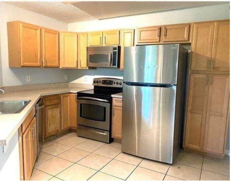 3995 W MCNAB Road, #B103, Pompano Beach, FL 33069 6