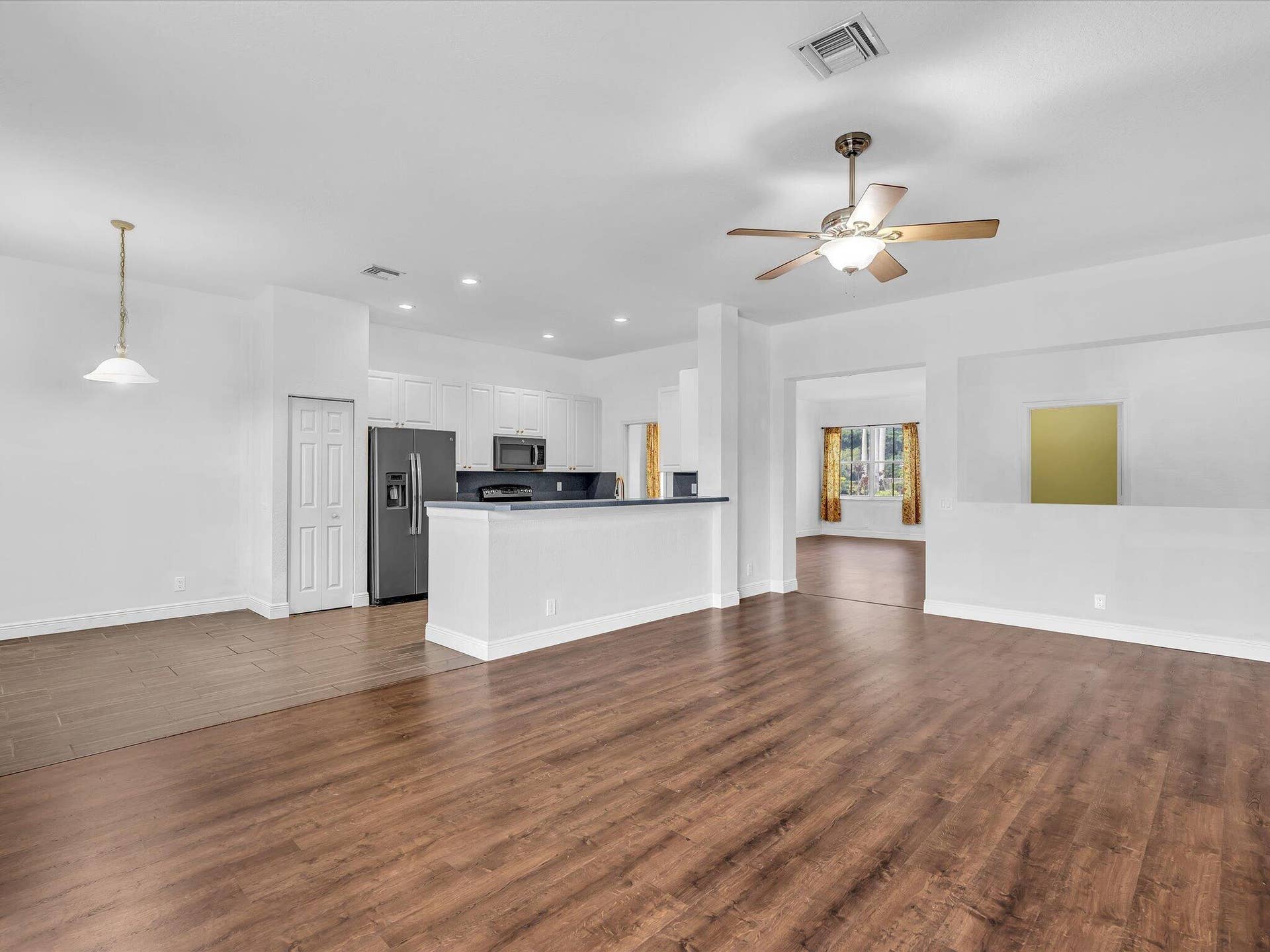 1125 Sunflower Circle, Weston, FL 33327 013-FPP00056