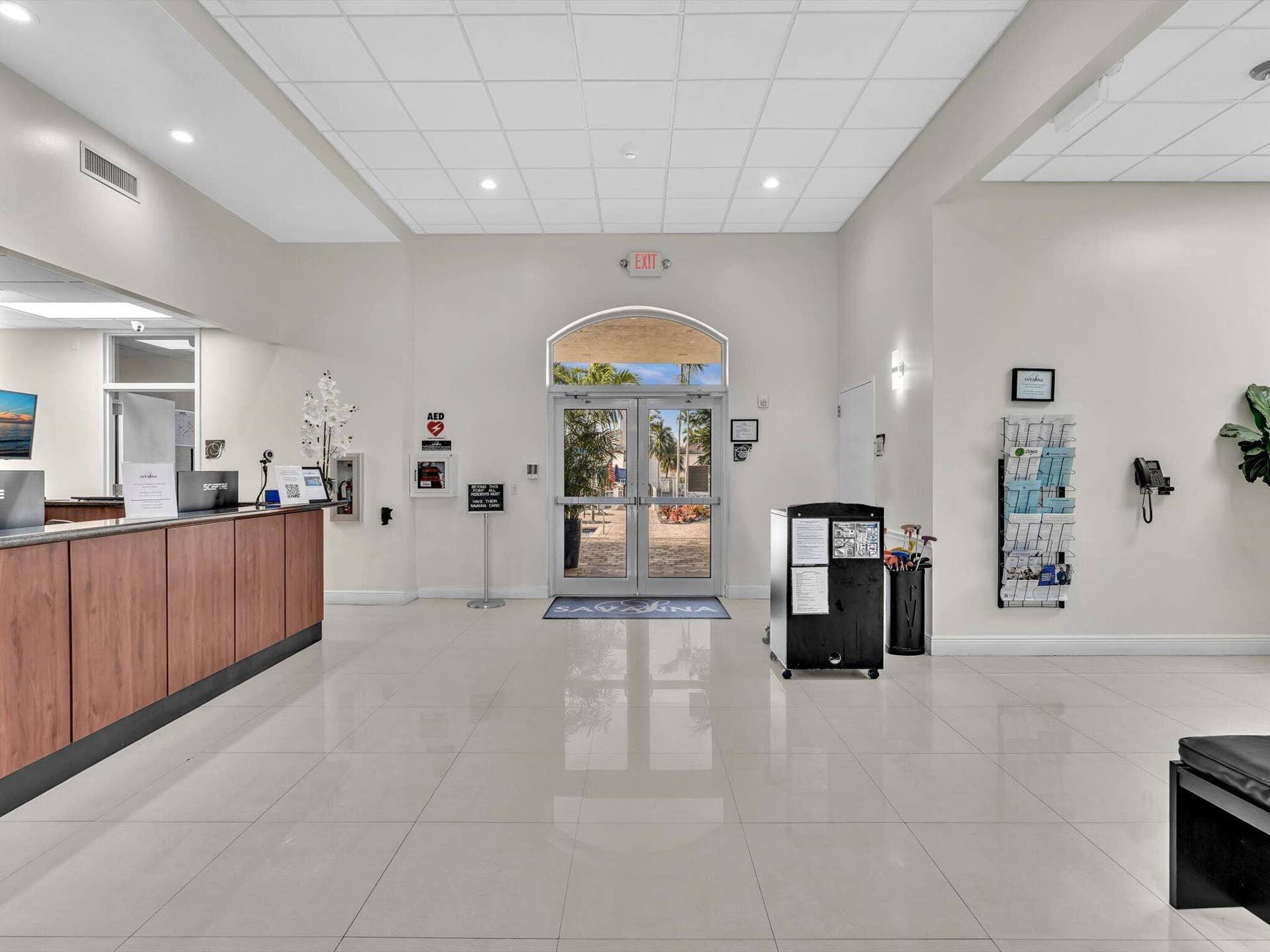 1125 Sunflower Circle, Weston, FL 33327 071-DSC3505