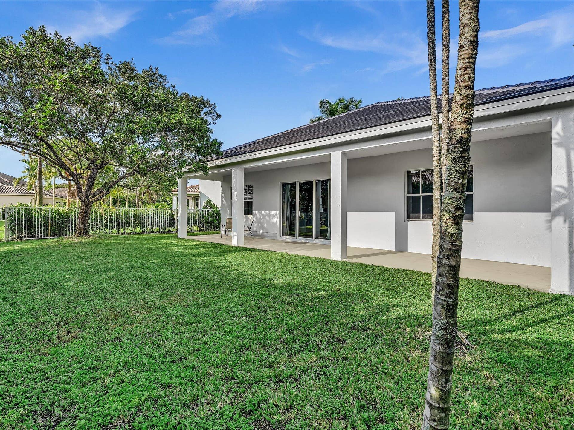 1125 Sunflower Circle, Weston, FL 33327 029-FPP00136