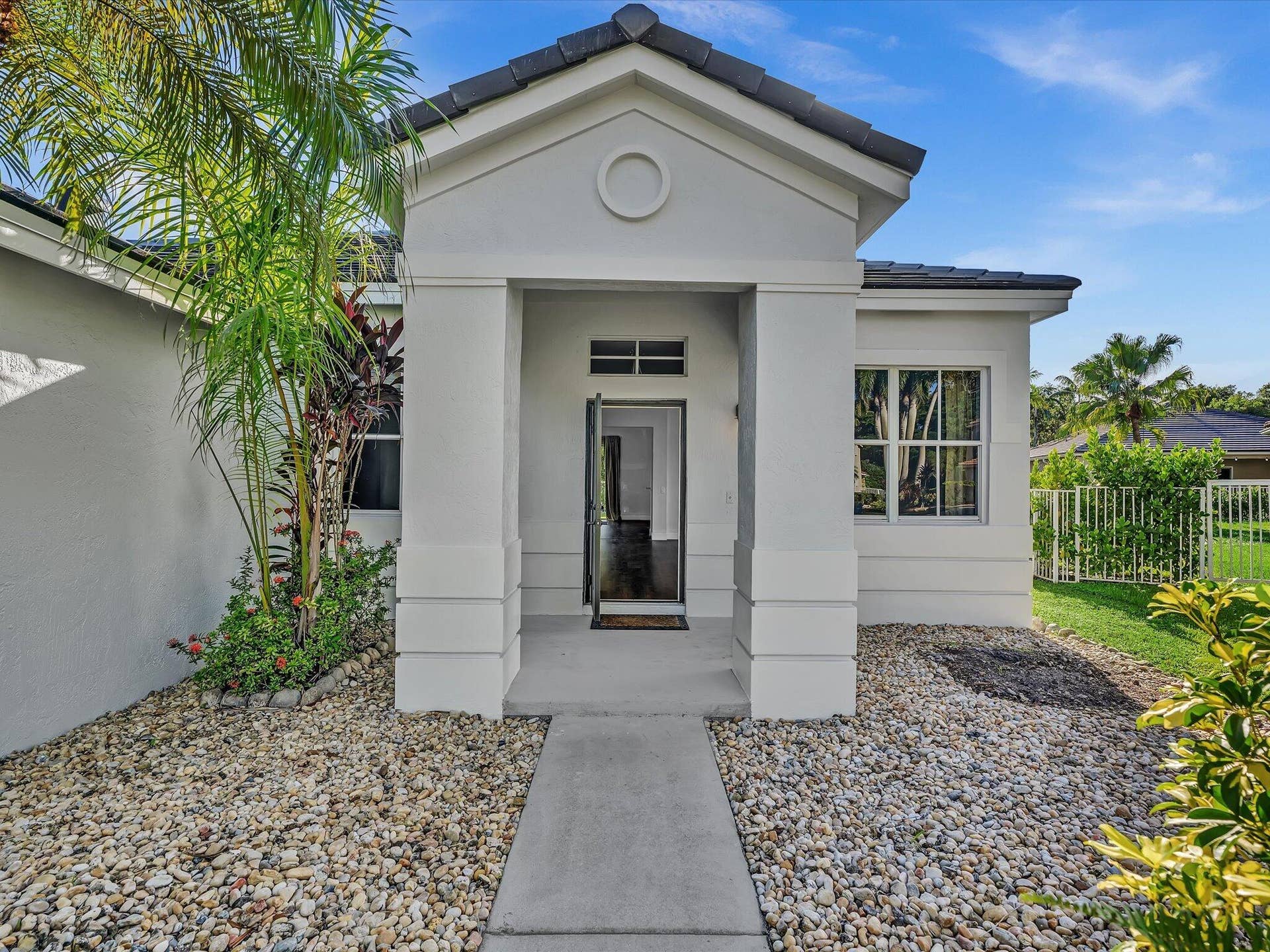1125 Sunflower Circle, Weston, FL 33327 004-FPP00016