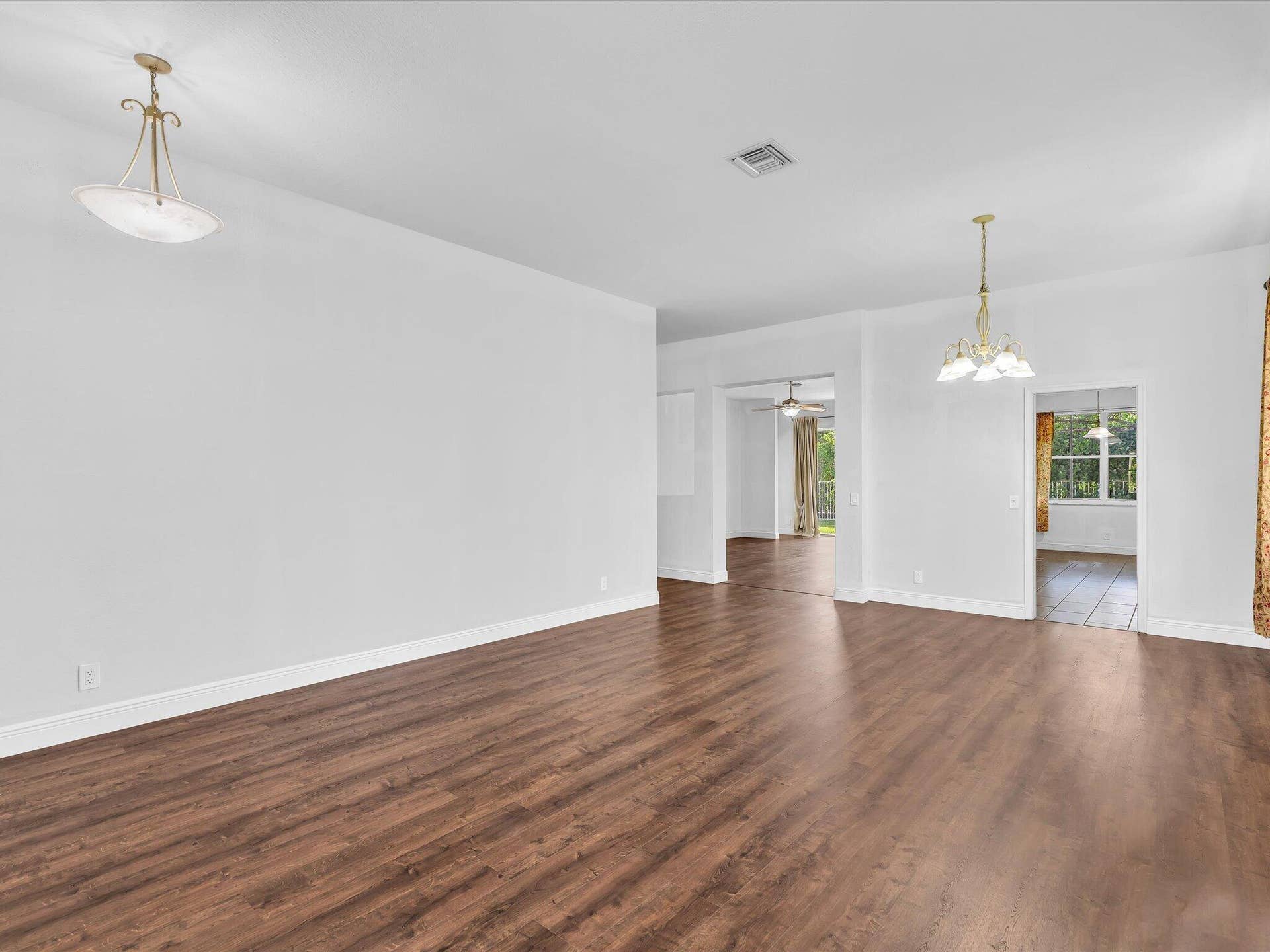 1125 Sunflower Circle, Weston, FL 33327 007-FPP00031