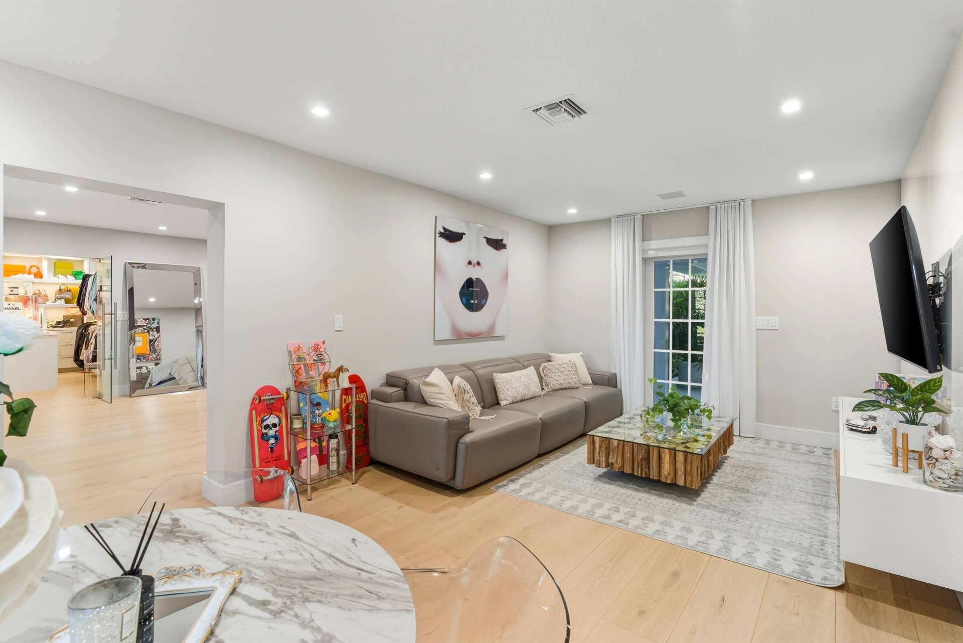 13920 Stirling Road, Southwest Ranches, FL 33330 1ST DOWNSTAIRS BEDROOM ENSUITE LIVING ROOM