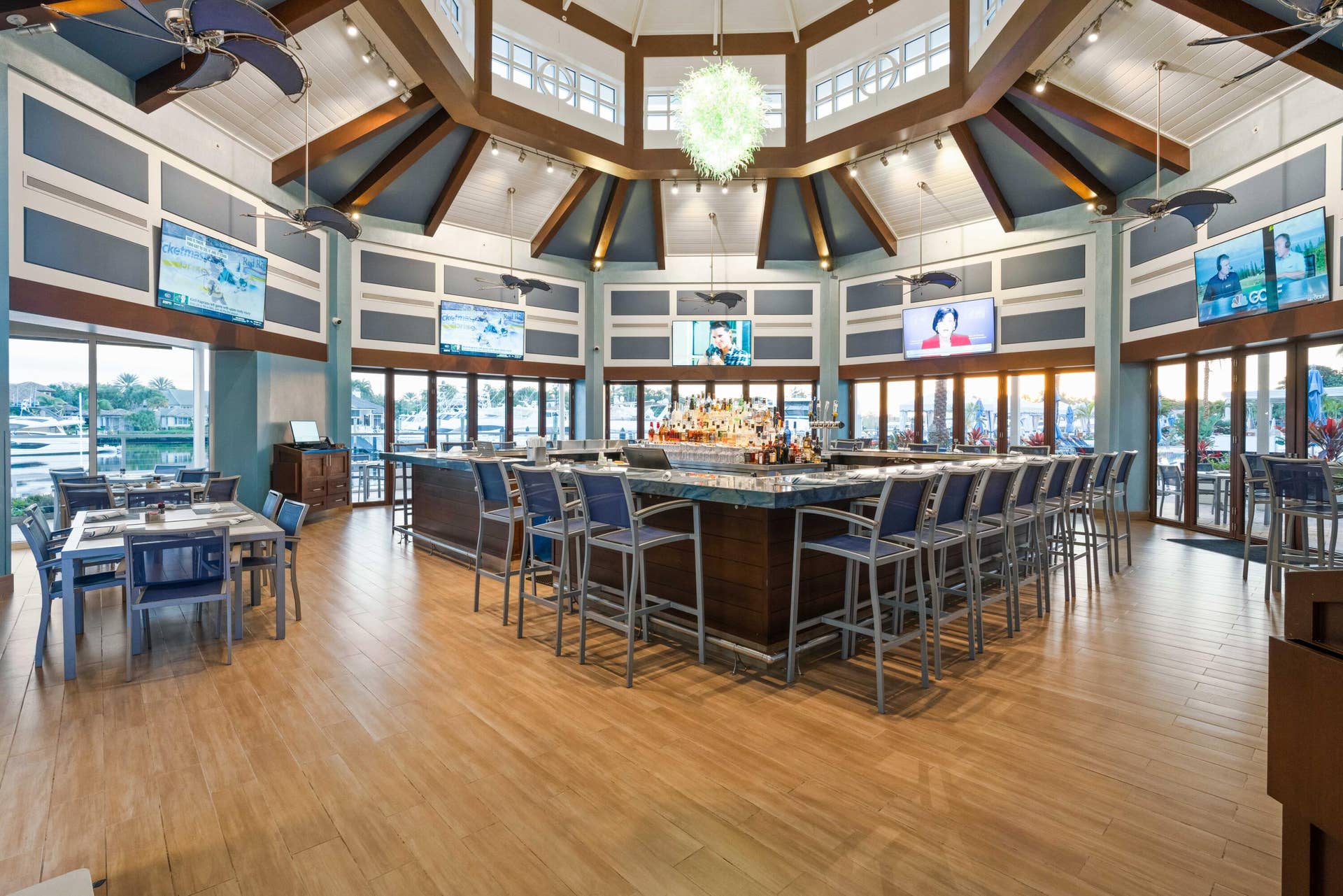 Marina Cafe