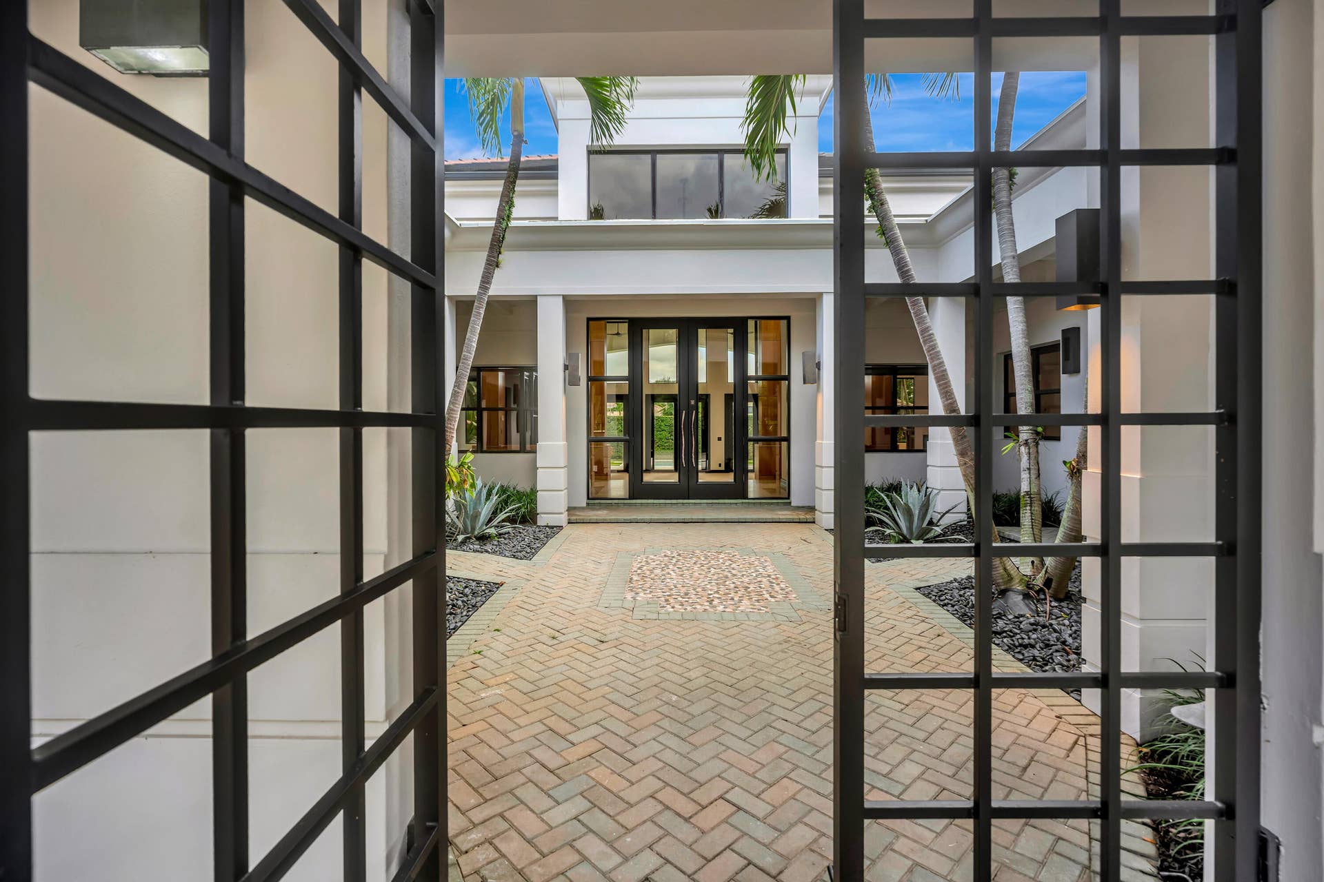 Gate Entry