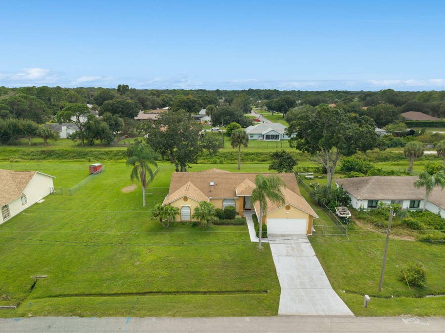 Property photo for 370 CAROL Drive NE, Palm Bay, FL