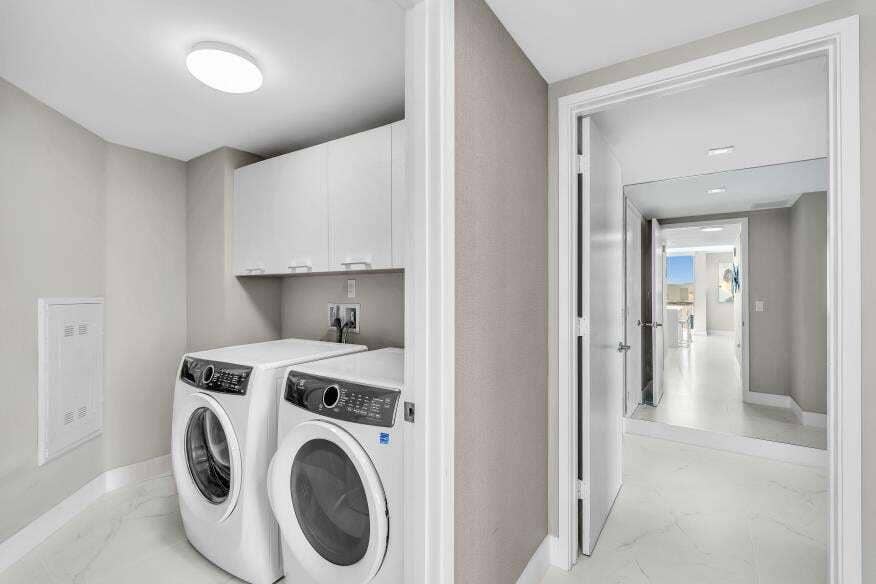 Sunny Isles Beach, Sunny Isles Beach, FL 33160 Laundry room