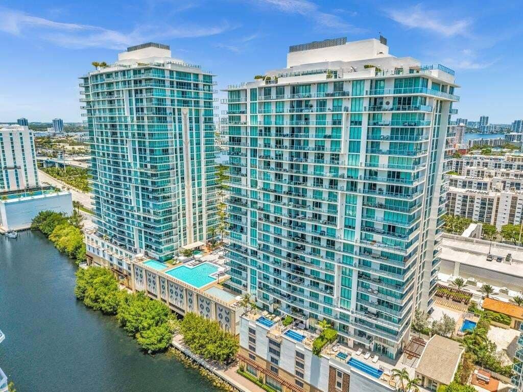 Sunny Isles Beach, Sunny Isles Beach, FL 33160 FPP_0042_D (131)2048x1536