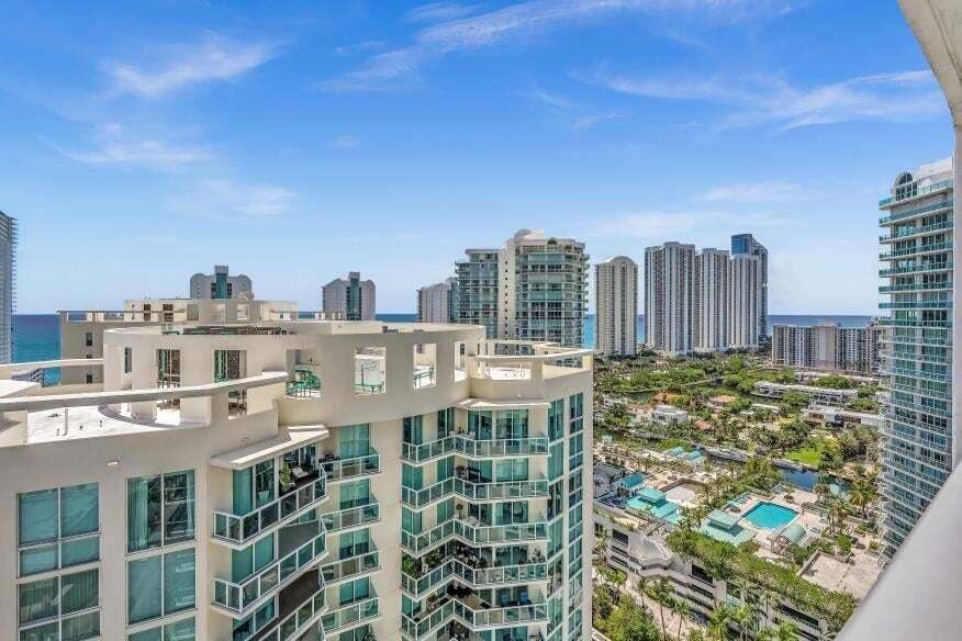 Sunny Isles Beach, Sunny Isles Beach, FL 33160 Expansive cityscape with ocean and intercoastal waterway