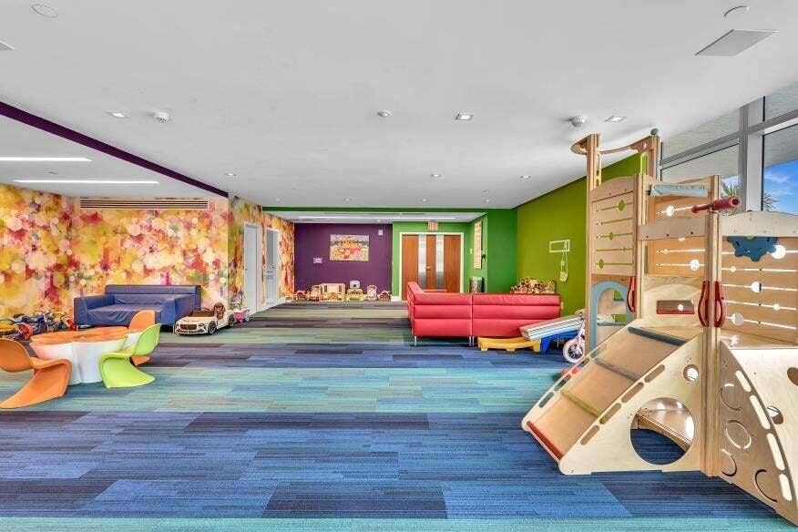 Sunny Isles Beach, Sunny Isles Beach, FL 33160 Kids Play Room