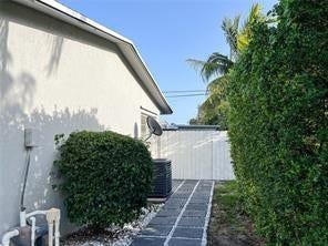 1010 NE 24TH Street, Pompano Beach, FL 33064 Photo 4
