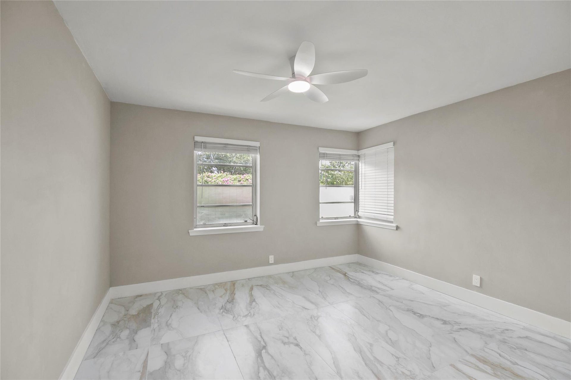 1010 NE 24TH Street, Pompano Beach, FL 33064 Photo 14
