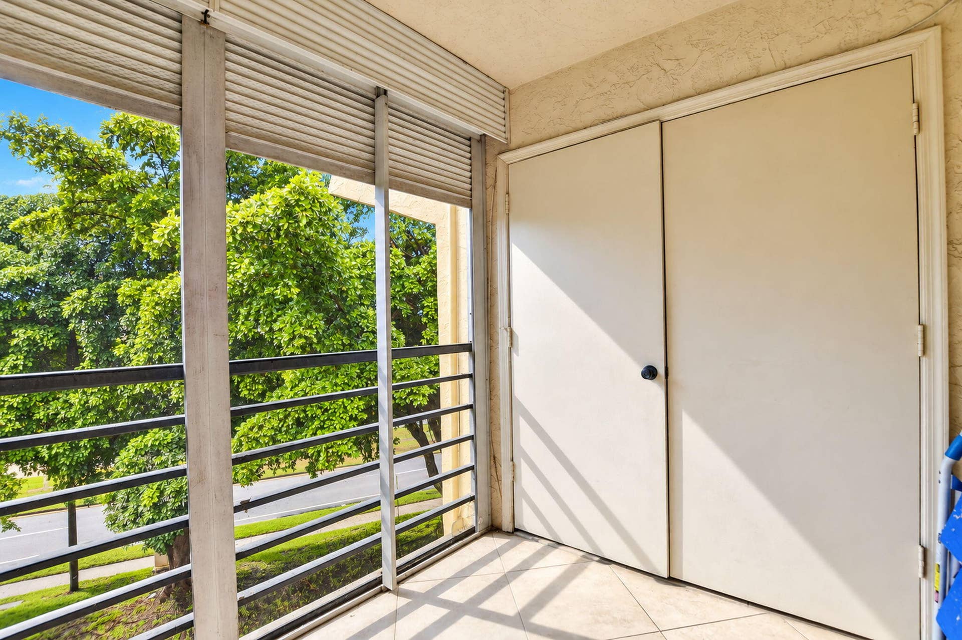23344 CAROLWOOD Lane, #505, Boca Raton, FL 33428 33-web-or-mls-DSC_6618(1)