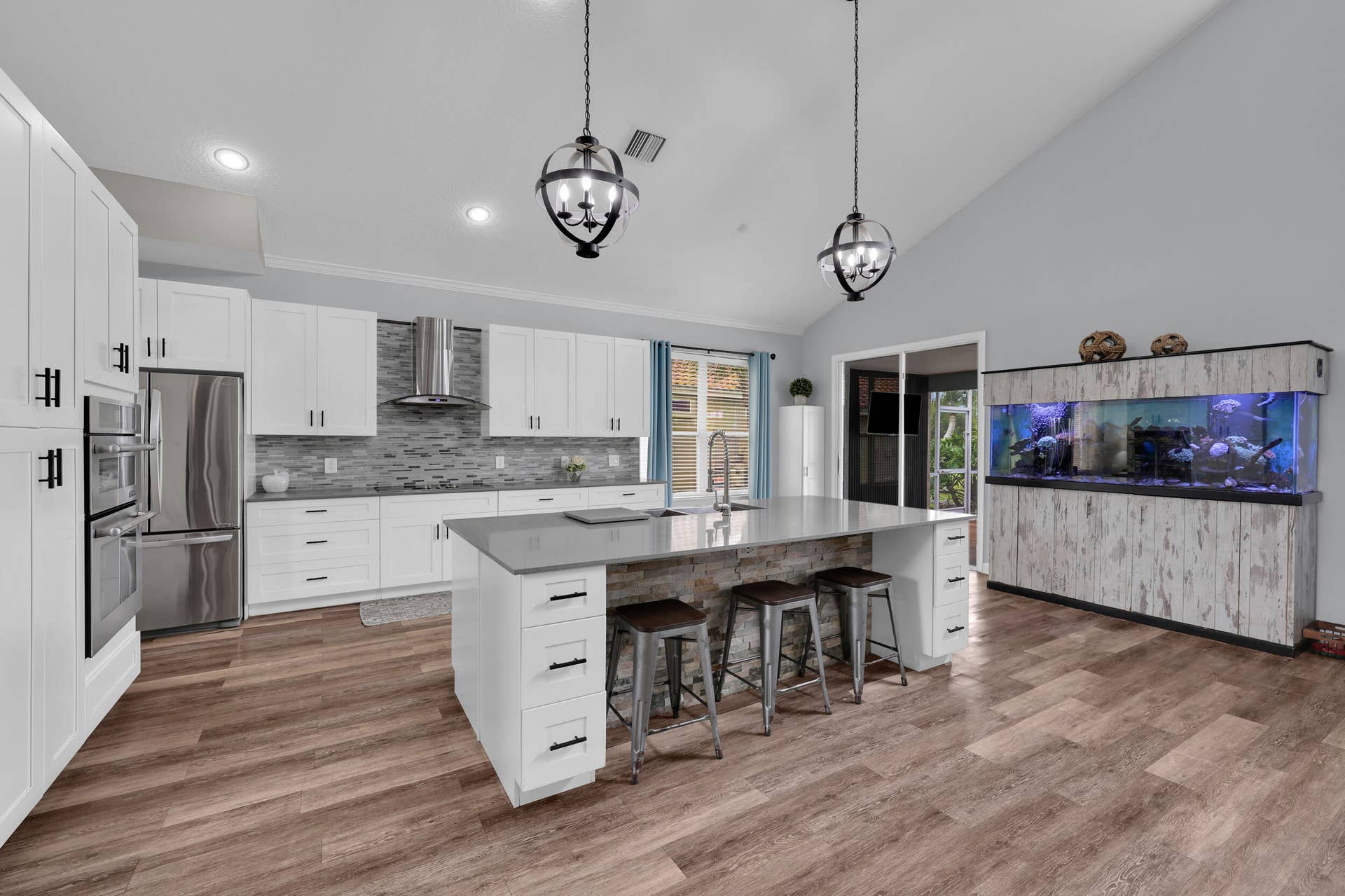 609 sw romora bay - 13