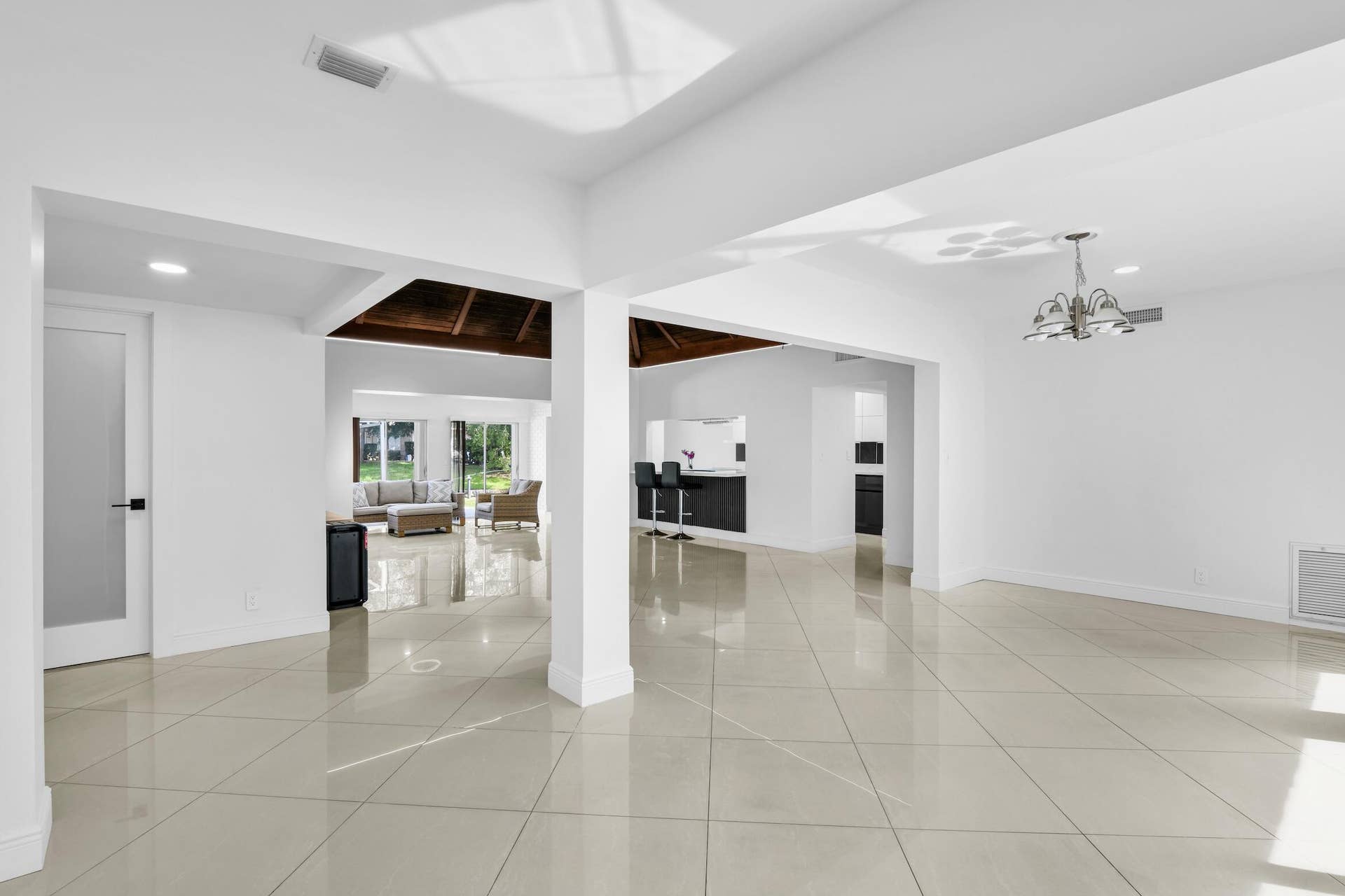 5707 WHITE HICKORY Circle, Tamarac, FL 33319 5707 White Hickory Cir, Tamarac -29