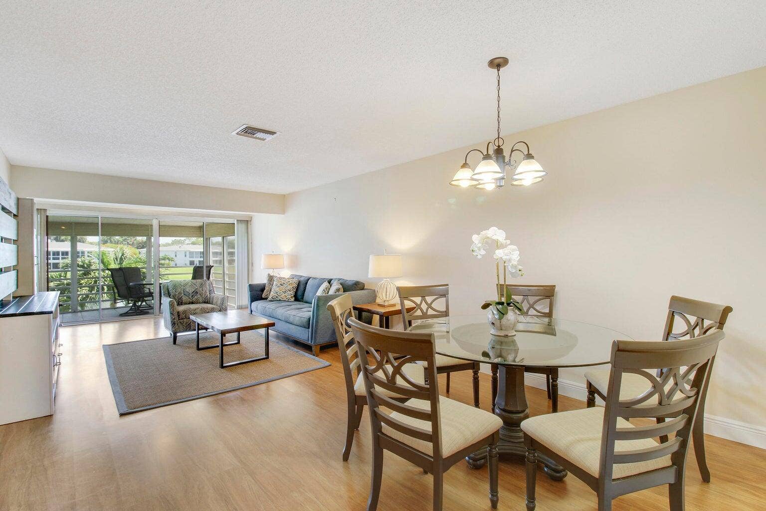 2730 SW 13th Street, #203, Delray Beach, FL 33445 Dining
