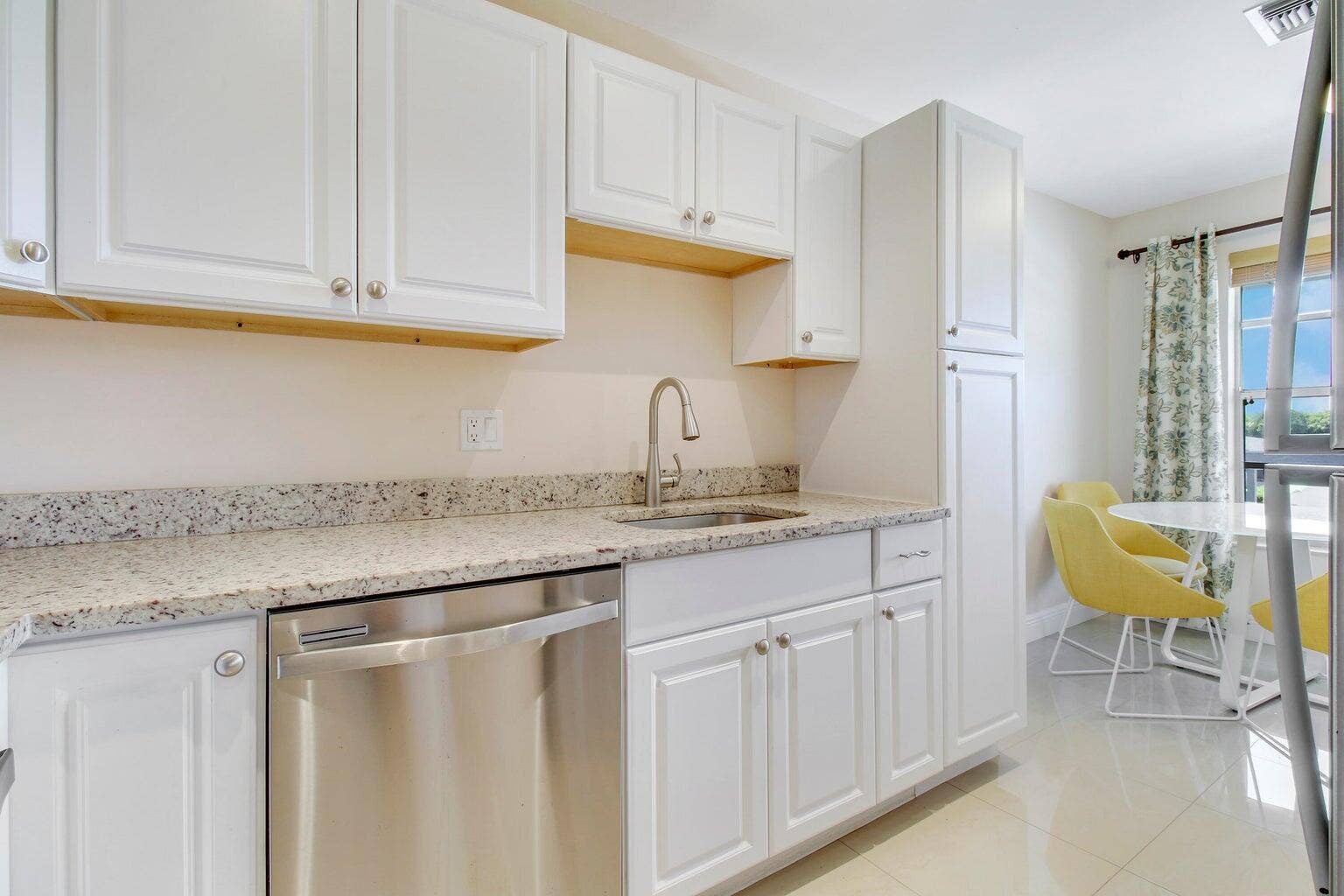 2730 SW 13th Street, #203, Delray Beach, FL 33445 Kitchen